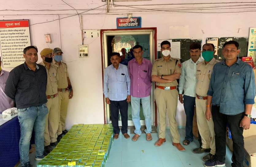 नकली घी के अवैध कारोबार का भंडाफोड़ नकली घी के अवैध कारोबार का भंडाफोड़