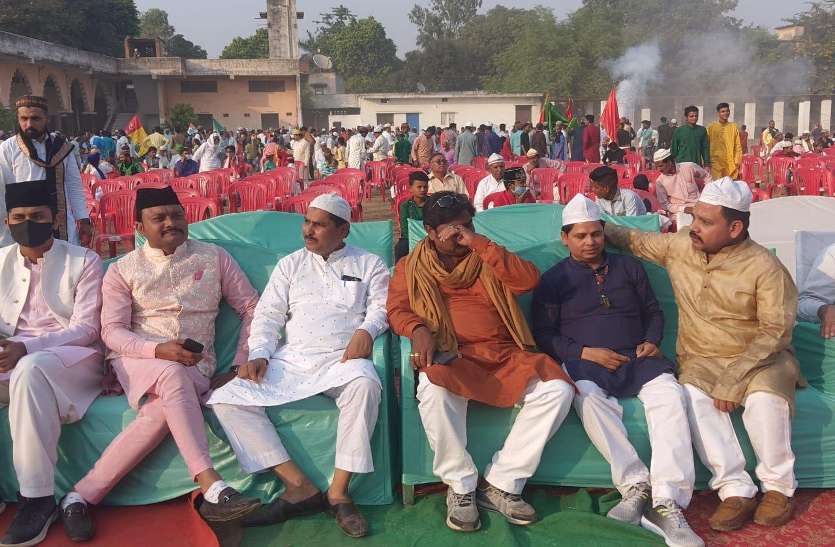 Eid Miladunabi सादगी से मनाया गया ईद मिलादुन्नबी का पर्व