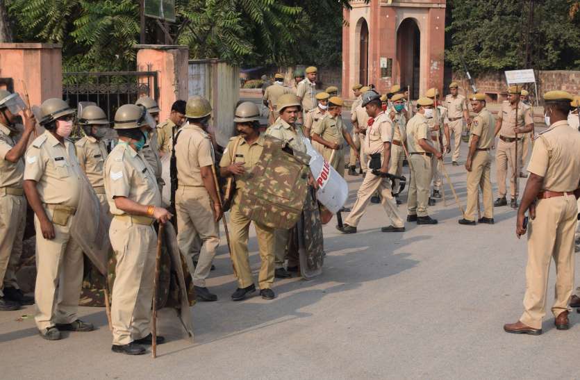 jaipur कांस्टेबल भर्ती परीक्षा : पुलिस की पहले किरकिरी हो चुकी, अब फूंक फूंककर रख रही कदम