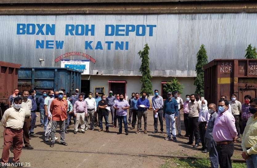 आरओएच डिपो ने फिर रचा कीर्तिमान, 800 वैगनों का दिया आउटटर्न, भारतीय रेल में बेहतर परिणाम आरओएच डिपो ने फिर रचा कीर्तिमान, 800 वैगनों का दिया आउटटर्न, भारतीय रेल में बेहतर परिणाम