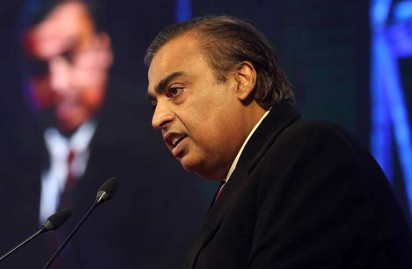 SEBI fined Reliance, Mukesh Ambani for 'business disturbances' पेट्रोलियम कारोबार में किस गड़बड़ी की वजह से लगा रिलायंस और मुकेश अंबानी पर जुर्माना