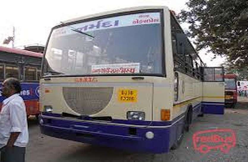 Surat News : दीपावली पर एसटी डिपो से 350 अतिरिक्त बसें Surat News : दीपावली पर एसटी डिपो से 350 अतिरिक्त बसें