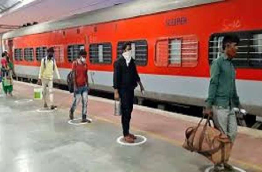special train पूजा स्पेशल ट्रेन मेरठ सिटी-अमृतसर- मेरठ सिटी के बीच रद्द रहेगी