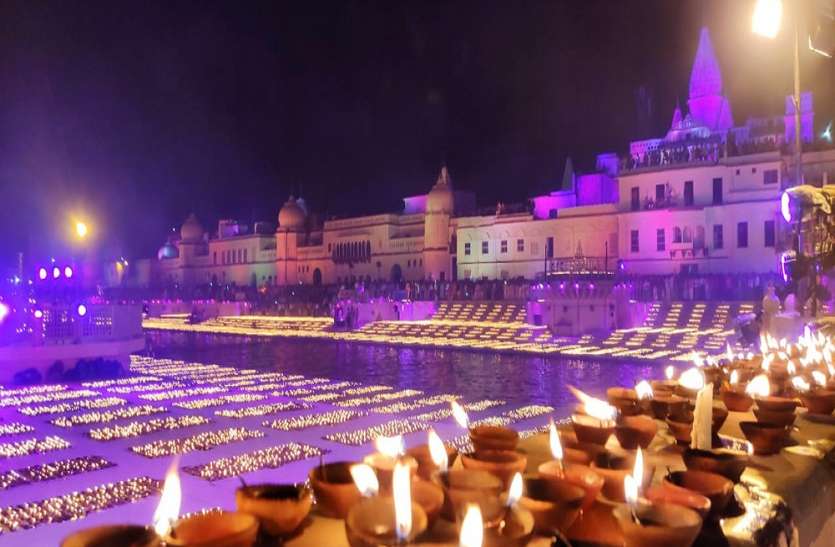 अयोध्या में मनेगा डिजिटल दीपोत्सव घर बैठे रामलला के दरबार में जलाए दीप अयोध्या में मनेगा डिजिटल दीपोत्सव घर बैठे रामलला के दरबार में जलाए दीप