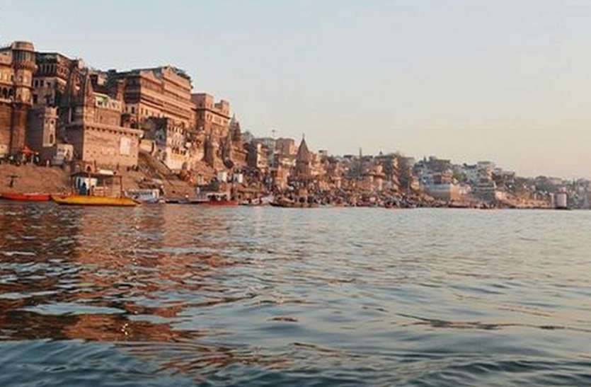 गंगा को प्रदूषित करने वालों के खिलाफ सख्त हुई योगी सरकार, प्रदूषण फैलाने वाली कंपनी पर तीन करोड़ जुर्माना गंगा को प्रदूषित करने वालों के खिलाफ सख्त हुई योगी सरकार, प्रदूषण फैलाने वाली कंपनी पर तीन करोड़ जुर्माना