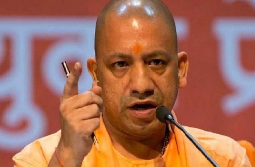यूपी में तेजी से बढ़ रहे डेंगू के मामलों से सीएम योगी नाराज, इन 10 जिलों में सबसे ज्यादा खतरा, देखें लिस्ट यूपी में तेजी से बढ़ रहे डेंगू के मामलों से सीएम योगी नाराज, इन 10 जिलों में सबसे ज्यादा खतरा, देखें लिस्ट