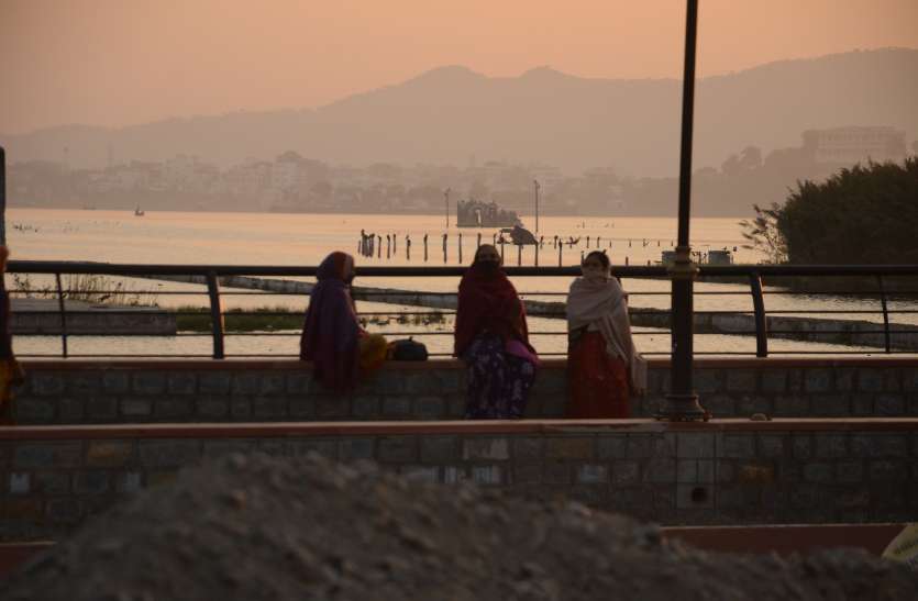 cold weather in ajmer Ajmer Weather: आसमान में मंडरा रही धुंध, मौसम में ठंडक
