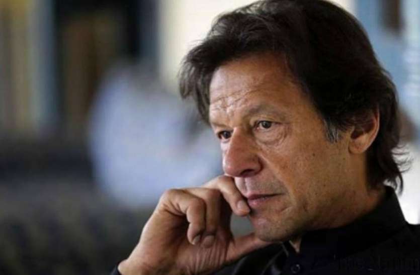 imran-khan.jpeg Pakistan: इमरान सरकार के खिलाफ अमरीकी दूतावास का विवादित ट्वीट, बवाल के बाद मांगी माफी