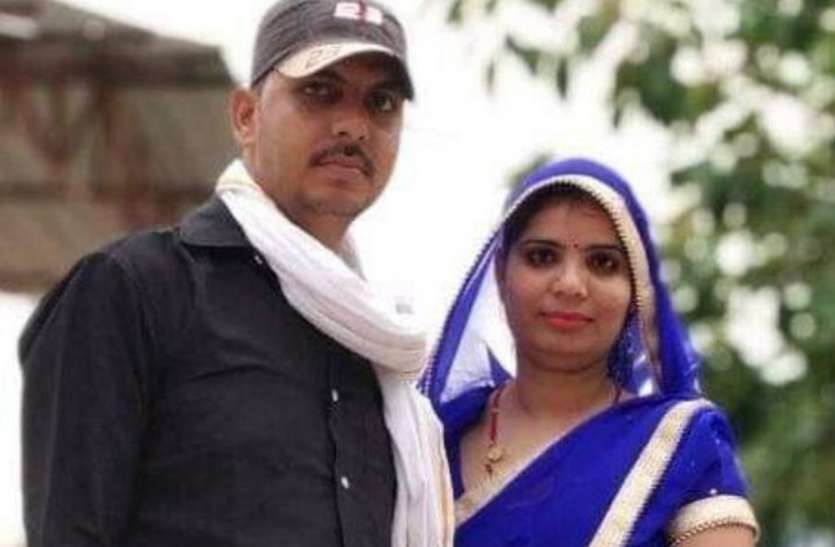 पति-पत्नी पर बदमाशों ने किया हमला, पत्नी की मौत, पति घायल पति-पत्नी पर बदमाशों ने किया हमला, पत्नी की मौत, पति घायल
