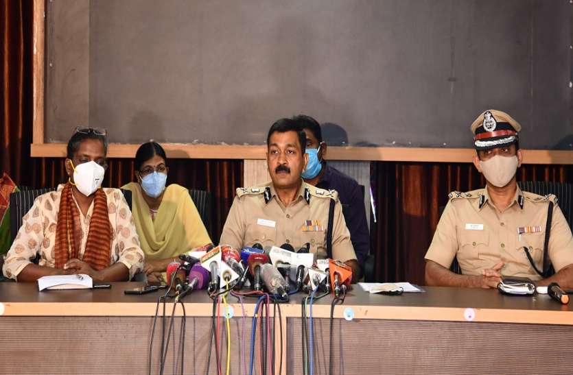 Sowcarpet triple murder case: Three men arrested by Chennai police साहुकारपेट तिहरा हत्याकांड की गुत्थु सुलझी, तीन आरोपी गिरफ्तार