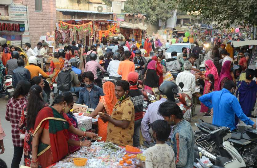 dhanteras celebration Diwali 2020: धनतेरस पर होगी धनवर्षा, पंचदिवसीय पर्व पर जगमाएंगे दीपक