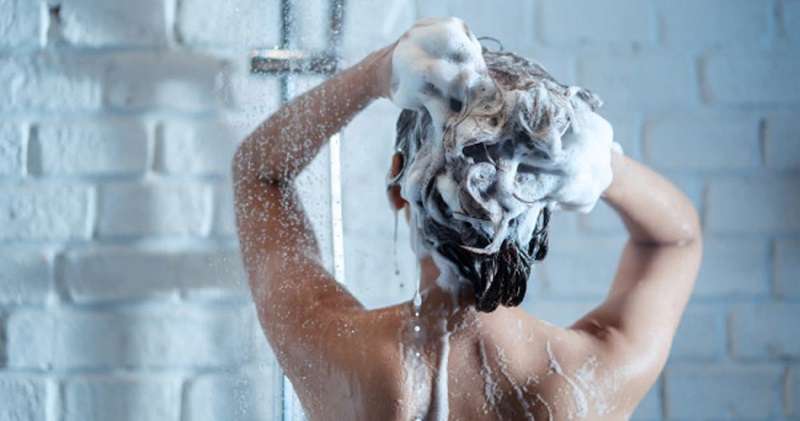 hair-wash_6517778-m hair-wash_6517778-m