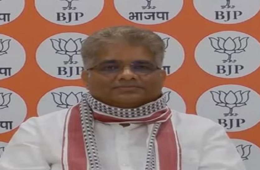 भूपेन्द्र यादव को भाजपा ने फिर सौंपी गुजरात प्रभारी की कमान भूपेन्द्र यादव को भाजपा ने फिर सौंपी गुजरात प्रभारी की कमान