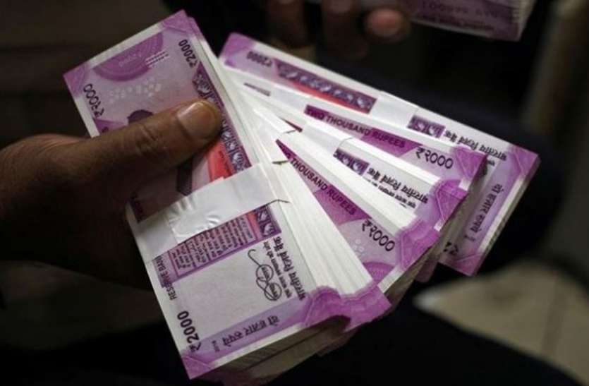 cash.jpg एक करोड़ खर्च, फिर भी गंदगी से नहीं मिली निजात