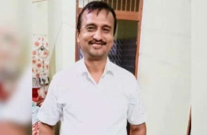 mathura.jpg दिवाली पर दुकान में पूजा कर घर लौट रहे व्यापारी की हत्या, रेलवे लाइन के पास मिला शव