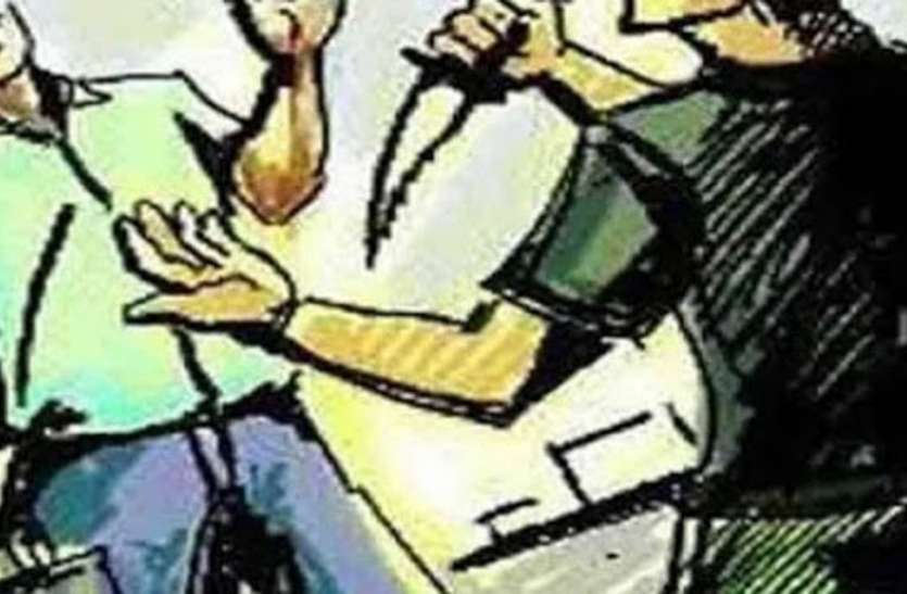 murder.jpg दिवाली पर सरेबाजार युवक की चाकू से गोदकर हत्या, लोगों में दहशत