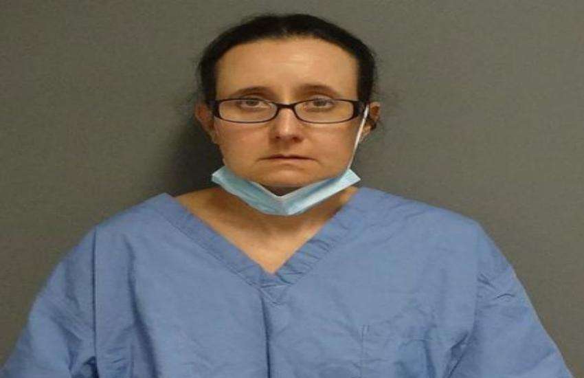 woman_arrest_6519703-m woman_arrest_6519703-m