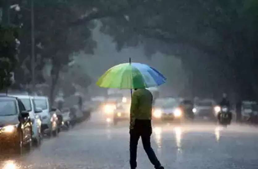 बारिश ने बदला मौसम, यूपी के कई शहरों में सुबह तेज हवा के बाद हुई बारिश, अब बढ़ेगी ठंड यूपी के कई शहरों में सुबह तेज हवा के बाद हुई बारिश, अब बढ़ेगी ठंड