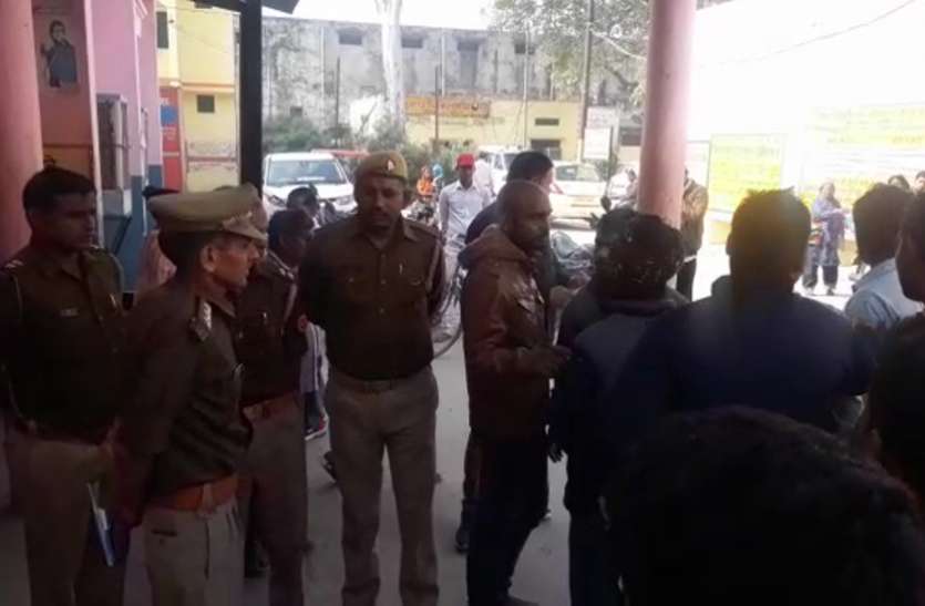 meerut.jpg प्रेमिका की धागे से गला दबाकर हत्या के बाद प्रेमी फरार