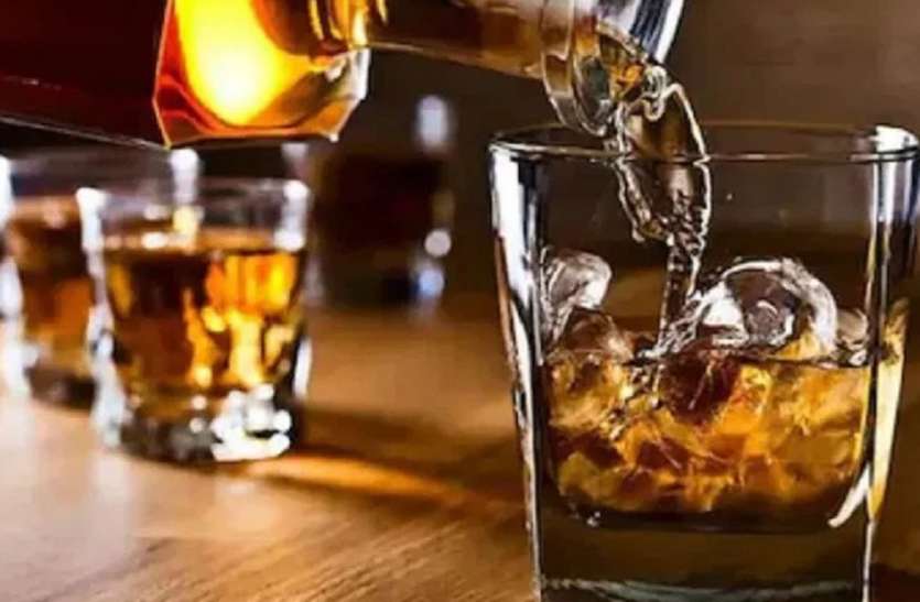 1_7.jpg यूपी में लगातार बढ़ रहा जहरीली शराब से मौतों का सिलसिला, आबकारी विभाग पर उठे सवाल