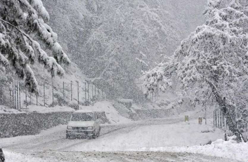 snowfall.jpg मौसम: उत्तर-पूर्व राजस्थान, पश्चिमी उत्तर प्रदेश, हरियाणा, पंजाब में बारिश का अनुमान, दो दिन में 4 डिग्री तक गिरेगा पारा