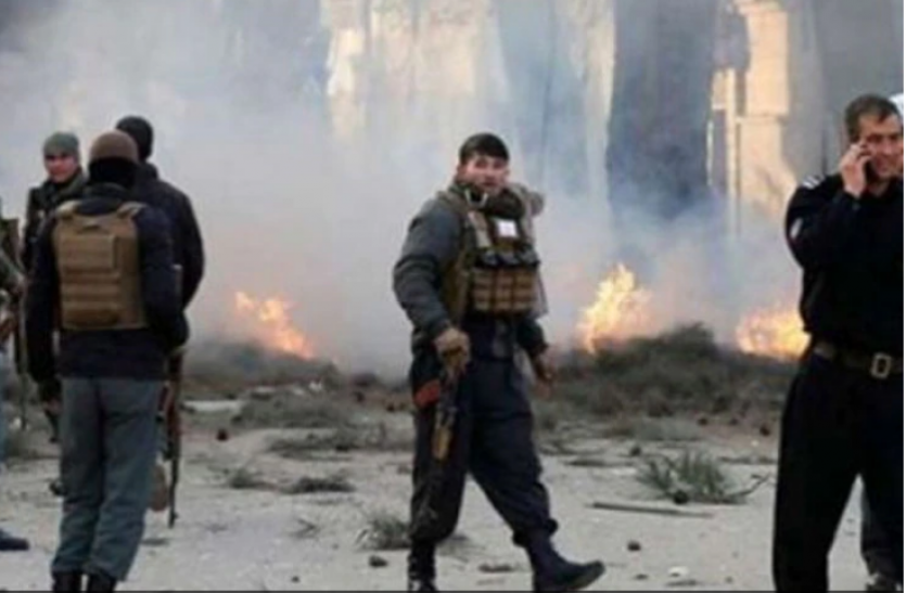 afranistan Afganistan : फरयाब रोड साइड बम ब्लास्ट में पुलिस प्रमुख सहित 5 सुरक्षाकर्मियों की मौत