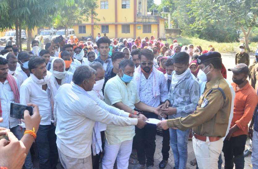 memorundam Tension in two communities - खेत जा रहे किसान की हत्या के बाद हिन्दू और मुस्लिम समुदाय में तनाव का माहौल
