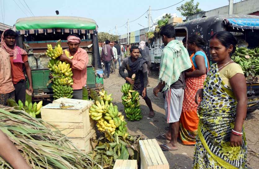 vegetable expensive on Chhath festival, prices of potatoes, tomatoes छठ पर्व पर फल, सब्जियां महंगी, जानिए कितने हो गए आलू, टमाटर और बैंगन के नए दाम