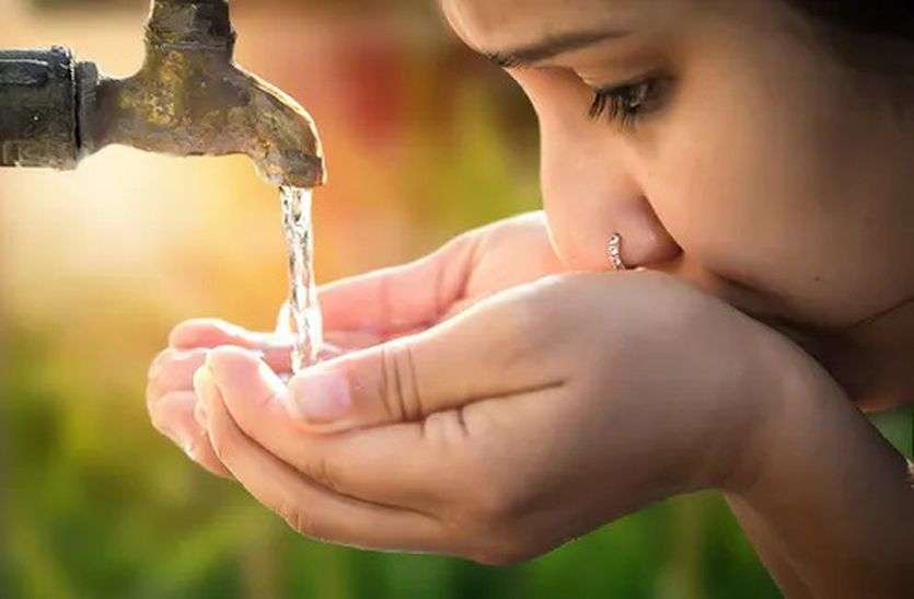 हाल ए जलदाय विभाग : ढाई हजार उपभोक्ता उधारी में गटक रहे पानी, चार लाख बकाया, स्टाफ का टोटा हाल ए जलदाय विभाग : ढाई हजार उपभोक्ता उधारी में गटक रहे पानी, चार लाख बकाया, स्टाफ का टोटा