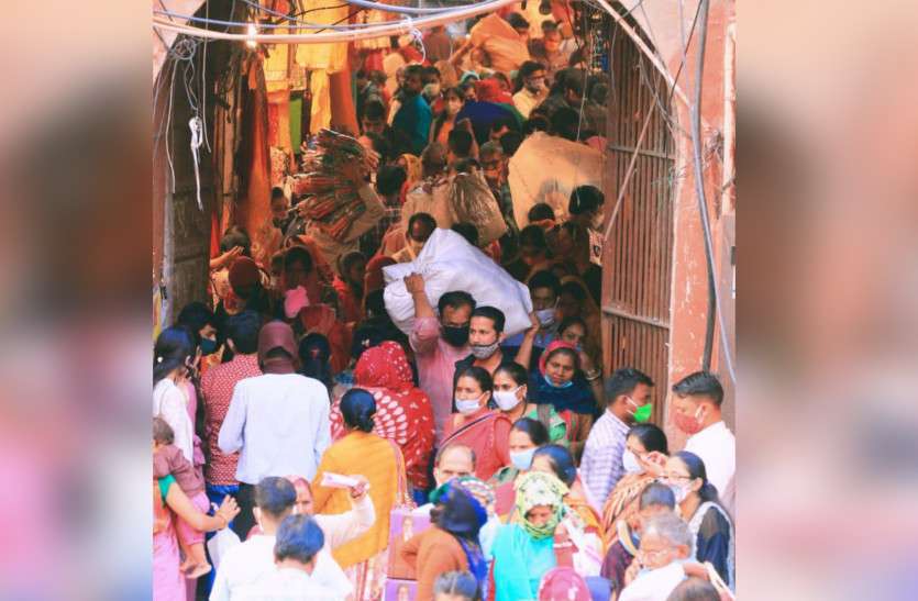 Covid 19: five thousand weddings in jaipur कोरोना के खतरे के बीच गूंजेगी शहनाई, पांच हजार शादियों में जुटेंगे लाखों मेहमान
