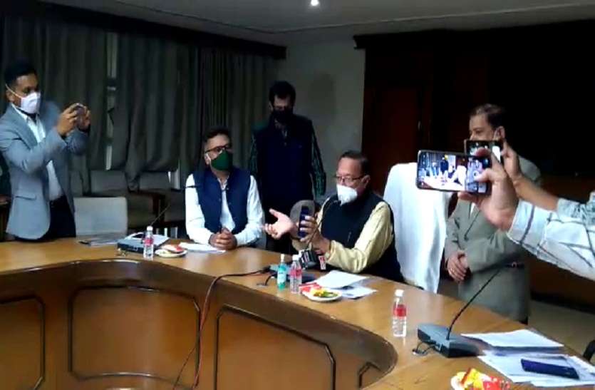 विजिलेंस ऐप लांच करते हुए विजिलेंस ऐप रोकेगा बिजली की छीजत, ऑनलाइन दर्ज होंगी सूचनाएं