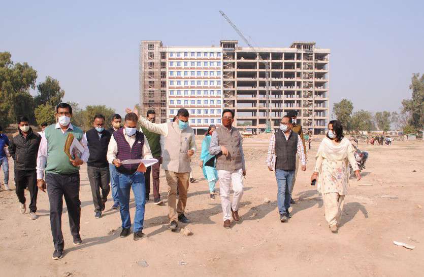 ढाई वर्ष बाद मिनी सचिवालय निर्माण कार्य का जिन्न आया फिर बाहर ढाई वर्ष बाद मिनी सचिवालय निर्माण कार्य का जिन्न आया फिर बाहर