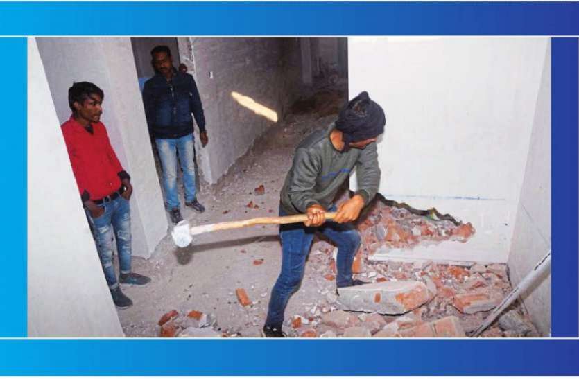 तलघरों पर कार्रवाई करने गई टीम को नहीं मिले 4 तलघर तलघरों पर कार्रवाई करने गई टीम को नहीं मिले 4 तलघर