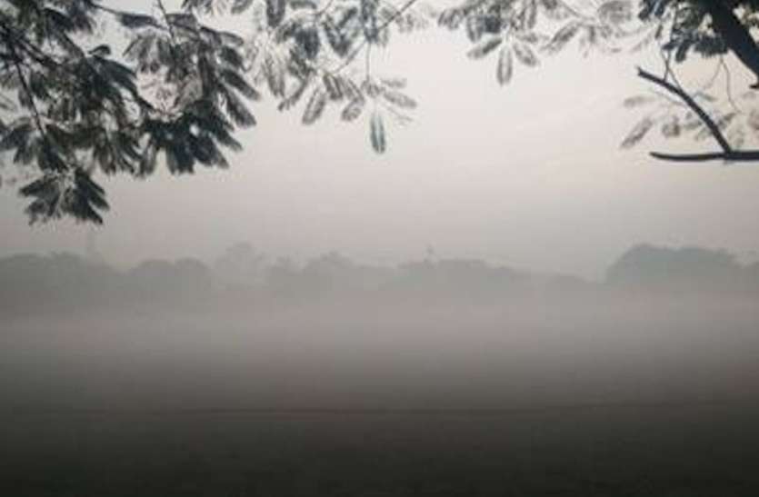 कड़ाके की ठंड, शीघ्र यूपी के कई जिलों में भारी बारिश का अनुमान कड़ाके की ठंड, शीघ्र यूपी के कई जिलों में भारी बारिश का अनुमान
