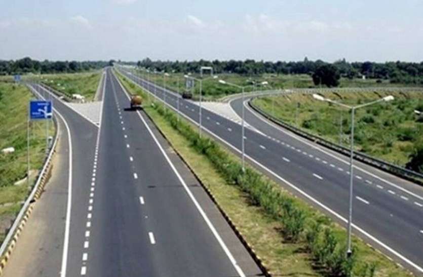 1_1.jpg गंगा एक्सप्रेसवे के लिए युद्ध स्तर पर तैयारियां तेज, मुख्यमंत्री योगी ने मिशन मोड में काम करने के दिए निर्देश