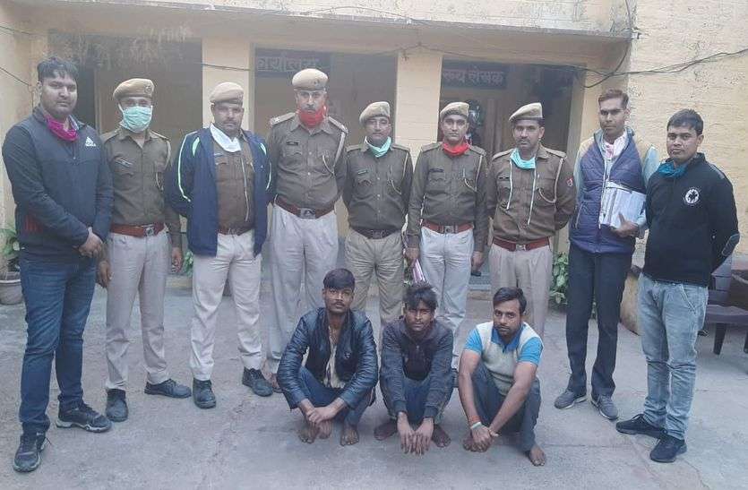 Inter-state vehicle thief arrested by police, five motorcycles also recovered अंतरराज्यीय वाहन चोर पुलिस की गिरफ्त में, पांच मोटरसाइकिल भी बरामद
