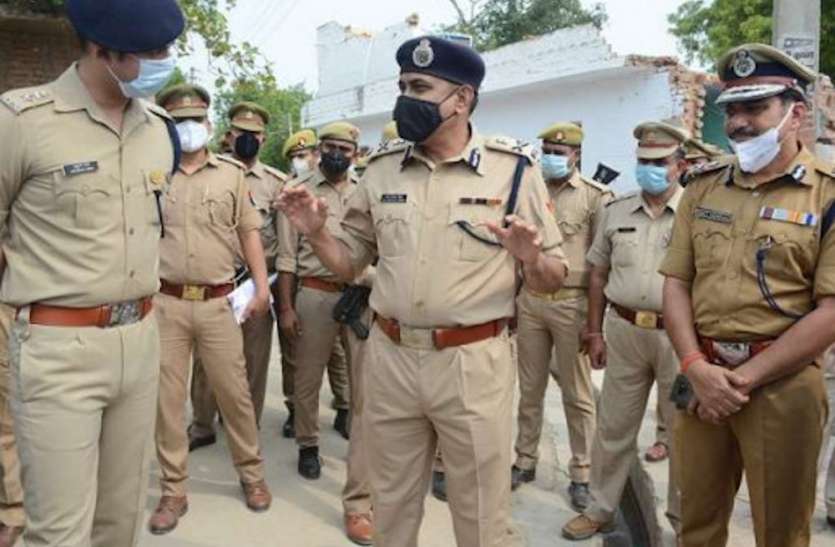 Patrika Breaking: बिकरू गोलीकांड में 37 पुलिसकर्मी दोषी, गृह विभाग ने डीजीपी से 37 के खिलाफ की एक्शन लेने की सिफारिश Patrika Breaking: बिकरू गोलीकांड में 37 पुलिसकर्मी दोषी, गृह विभाग ने डीजीपी से 37 के खिलाफ की एक्शन लेने की सिफारिश