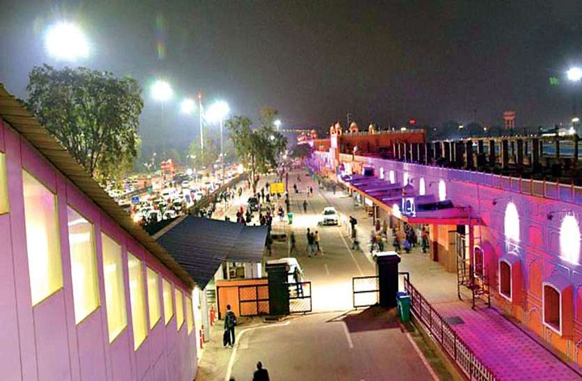 जयपुर जंक्शन एसी कोच में यात्रा से पहले खरीद सकेंगे चद्दर-कंबल-तकिए