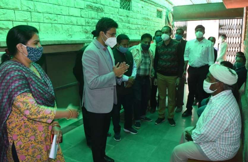 6.5 लाख मास्क बांटे, 917 रैलियां और 7 लाख लोगों को जागरूक किया, अब सख्ती ही एकमात्र तरीका 6.5 लाख मास्क बांटे, 917 रैलियां और 7 लाख लोगों को जागरूक किया, अब सख्ती ही एकमात्र तरीका