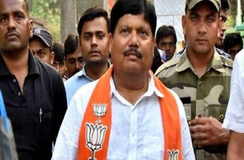 West Bengal: तृणमूल के पांच सांसद कभी भी हो सकते हैं भाजपा में शामिल: अर्जुन सिंह West Bengal: तृणमूल के पांच सांसद कभी भी हो सकते हैं भाजपा में शामिल: अर्जुन सिंह