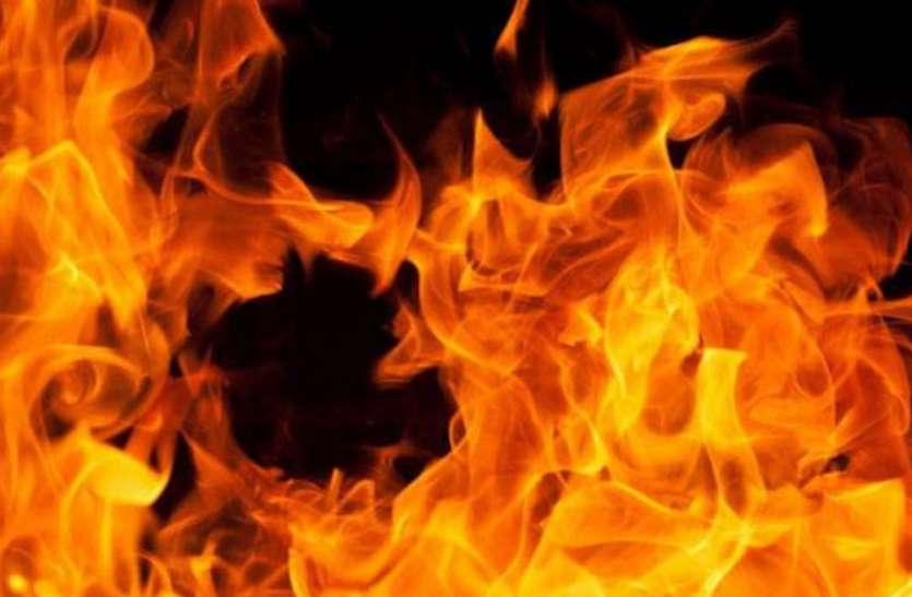 burnt.jpg राजस्थान में यहां आधी रात बाद आग का जलजला... इतने लोग जिंदा जल गए... सबूत तक नहीं मिले