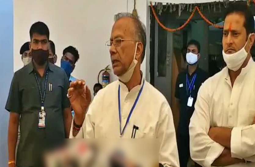 लॉकडाउन की वजह से भी बढ़ा अपराध ! गृहमंत्री के निर्देश दिन में करे लिखा- पढ़ी, शाम को सड़कों पर तैनात रहे पुलिस लॉकडाउन के बाद से बढ़ा अपराध, गृहमंत्री के निर्देश दिन में करे लिखा- पढ़ी, शाम को सड़कों पर तैनात रहे पुलिस
