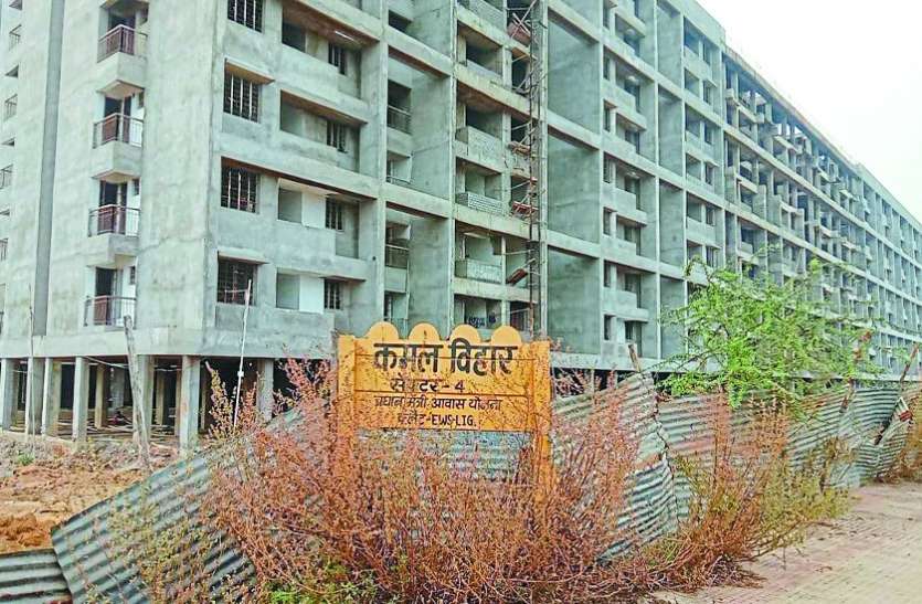 समय पर नहीं मिला मकान, आरडीए ने घटा दी पीएम आवास की किस्तें समय पर नहीं मिला मकान, आरडीए ने घटा दी पीएम आवास की किस्तें