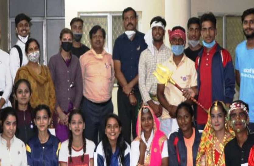 पूर्व गणतंत्र दिवस परेड शिविर के लिए बरकतउल्ला विश्वविद्यालय राष्ट्रीय सेवा योजना प्रकोष्ठ में चयन प्रक्रिया संपन्न RDC 2021: राष्ट्रीय सेवा योजना प्रकोष्ठ में पूर्व गणतंत्र दिवस परेड शिविर के लिए हुआ चयन