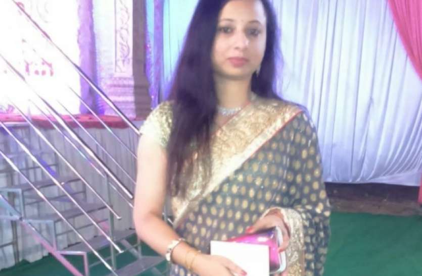 pushpa-2.jpg मिसाल: खून नहीं मिलने से पापा की चली गई थी जान, बेटी ने बना दी ब्लड डोनर्स की श्रंखला