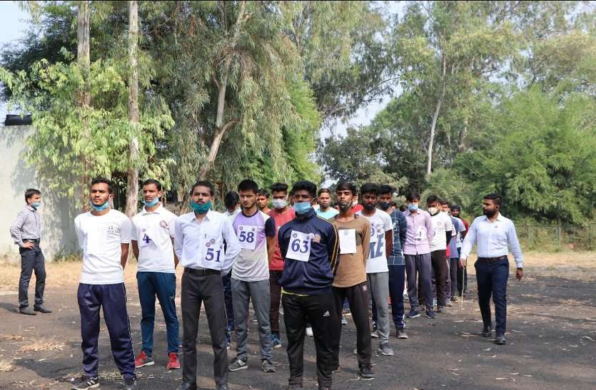 गणतंत्र दिवस परेड 2021 के लिए पूर्व गणतंत्र दिवस परेड शिविर 2020 (मध्य क्षेत्र) 25 नवंबर से 4 दिसंबर तक आगरा में आयोजित होने वाला है, इस चयन शिविर में मध्य प्रदेश से 20 छात्र व 20 छात्राओं सहित छह राज