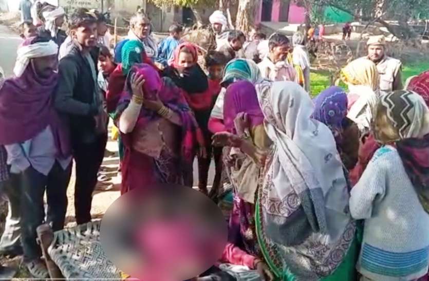 suicide परिजनों ने किया शादी से इंकार, पेड़ पर फंदा बनाकर लटक गए प्रेमी—प्रेमिका