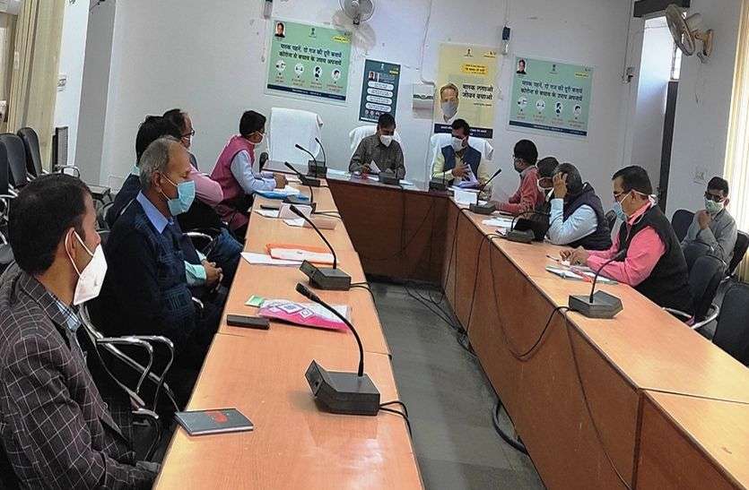 पटाखा बेचने या खरीदने पर 10 हजार का लगेगा जुर्माना पटाखा बेचने या खरीदने पर 10 हजार का लगेगा जुर्माना