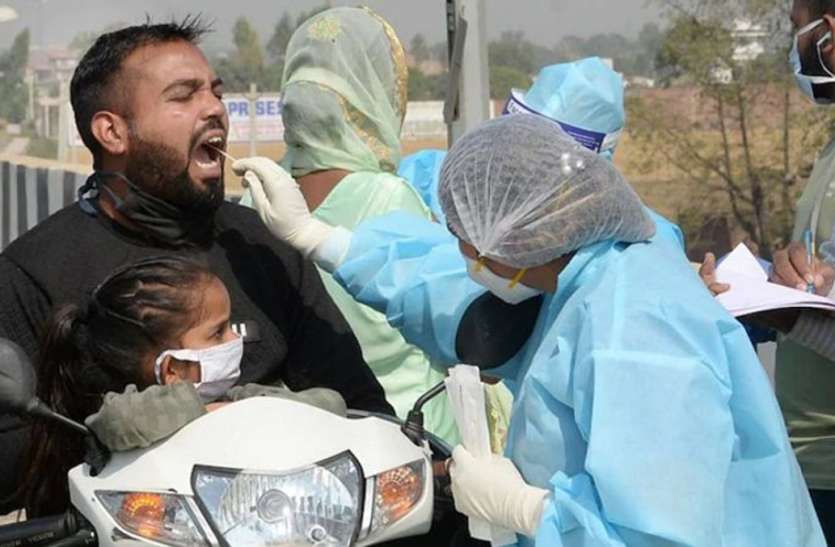 coronacase in delhi Coronavirus: दिल्ली में बीते 24 घंटे में 6,746 नए मामले सामने आए