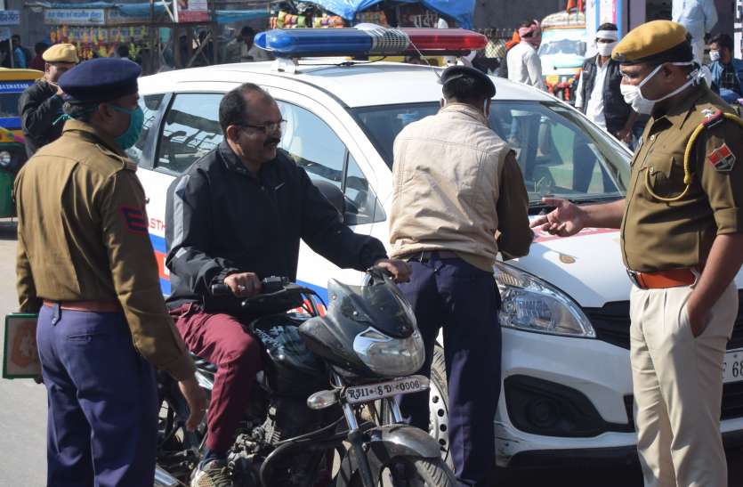 Chetti traffic police on mask and social distancing, campaign will continue मास्क व सोश्यल डिस्टेसिंग पर चेती यातायात पुलिस, अभियान रहेगा जारी